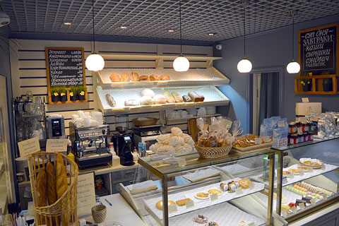 Торговое оборудование: пекарня-кафе «Волконский у дома»